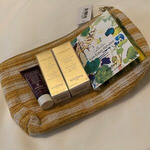 Sisley-Paris Makeup Bag/Pouch with 4 samples, NWT